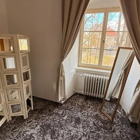 מלון Tynec Týnec nad Sázavou